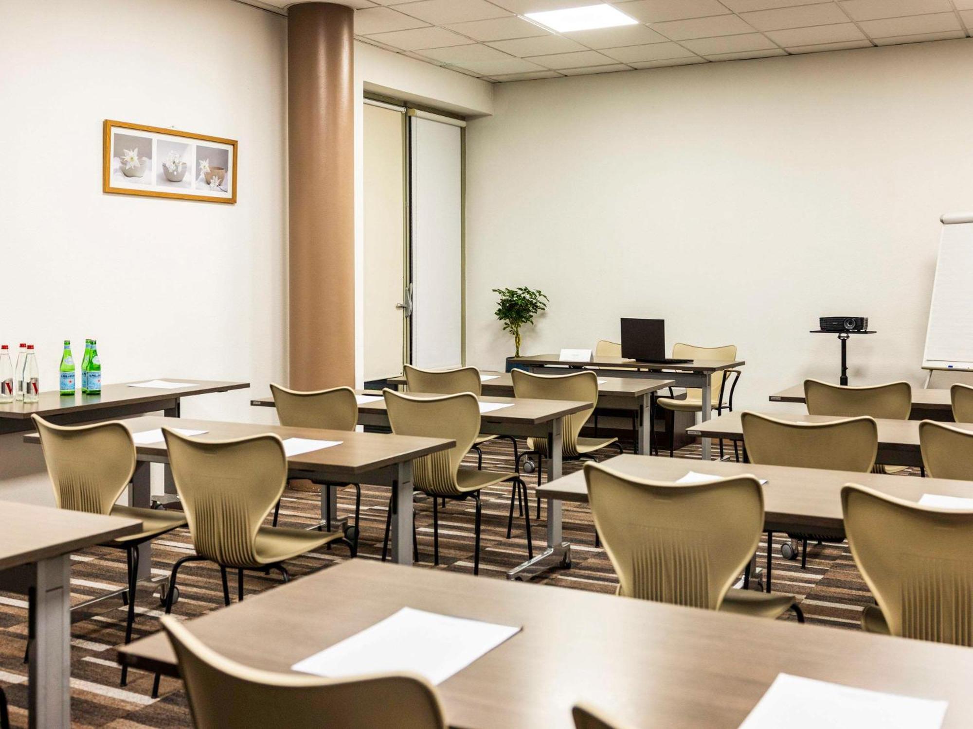 Mercure Agen Centre Экстерьер фото